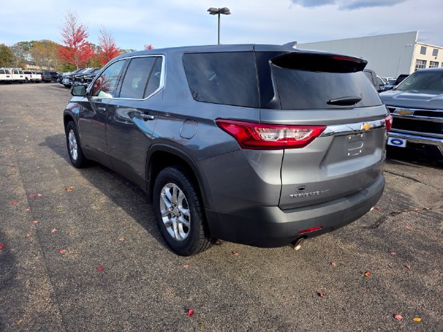 Used 2020 Chevrolet Traverse LS AWD/4WD image 2