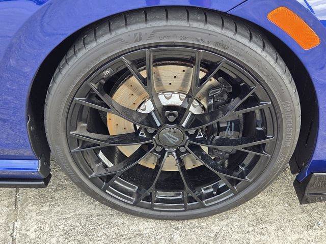 Used 2025 Volkswagen Golf R Black Edition image 16