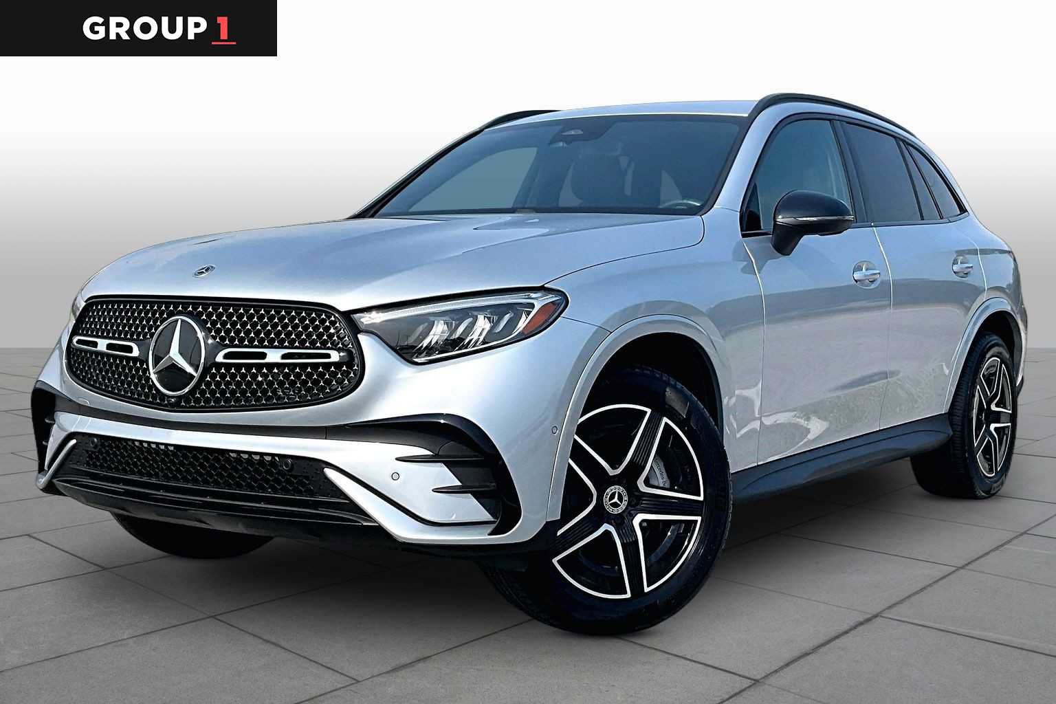 Used 2025 Mercedes-Benz GLC 300 image 1