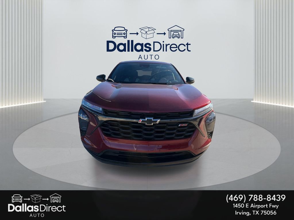 Used 2024 Chevrolet Trax RS w/ Driver Confidence Package image 3