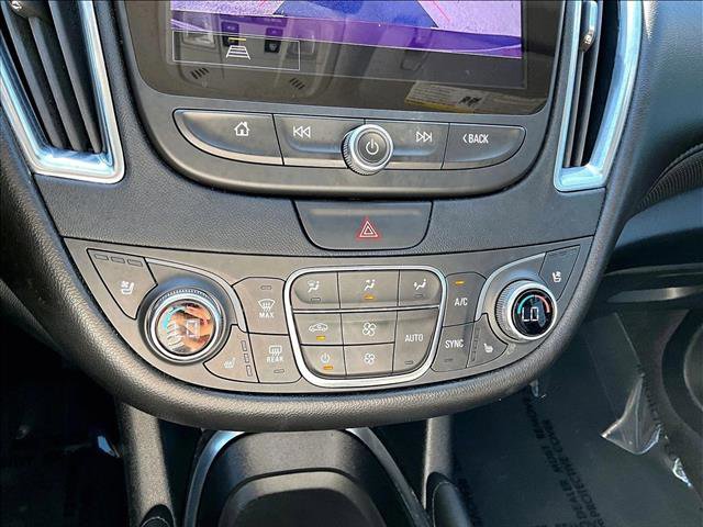 Used 2021 Chevrolet Malibu Premier image 24