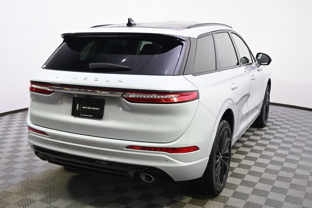 New 2026 Lincoln Corsair Premiere image 6