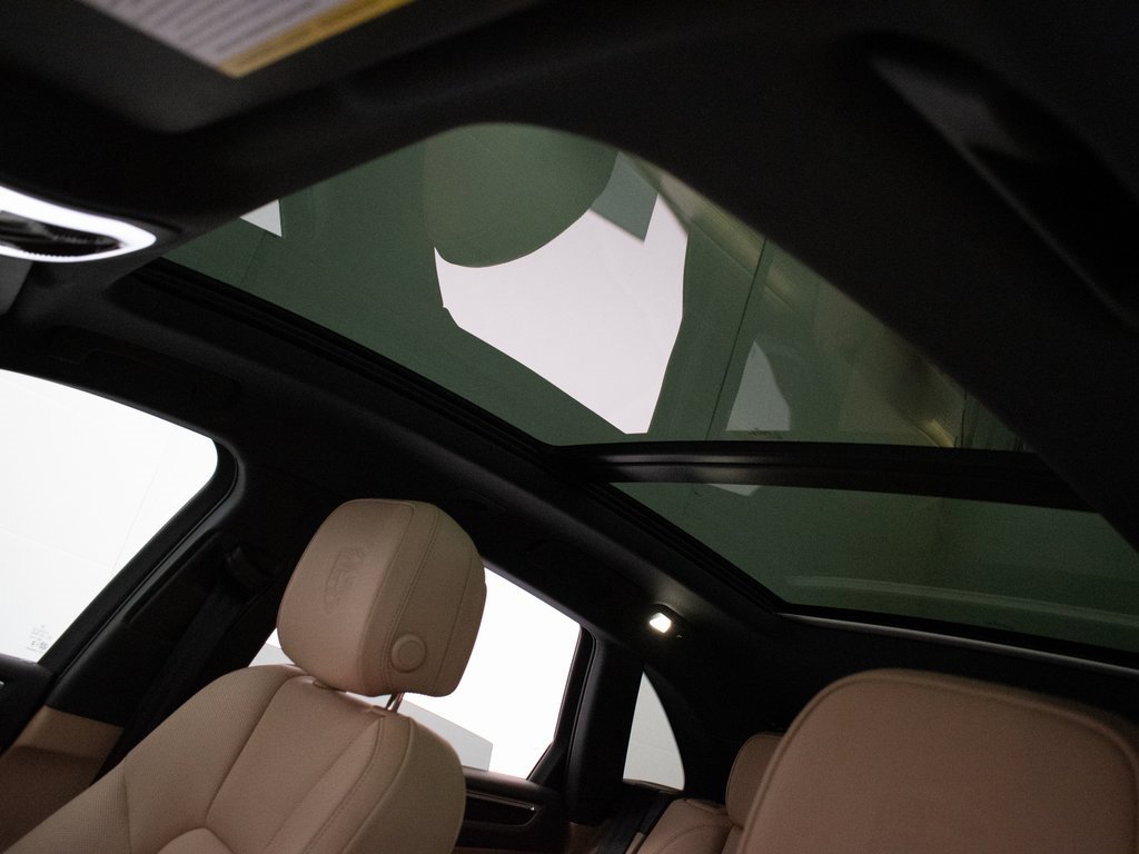 New 2025 Porsche Macan image 19