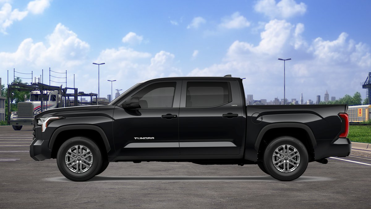New 2026 Toyota Tundra SR5 w/ TRD Off-Road Premium Package AWD/4WD image 4