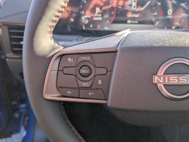 New 2027 Nissan Sentra SR w/ Floor Mat Package FWD image 17