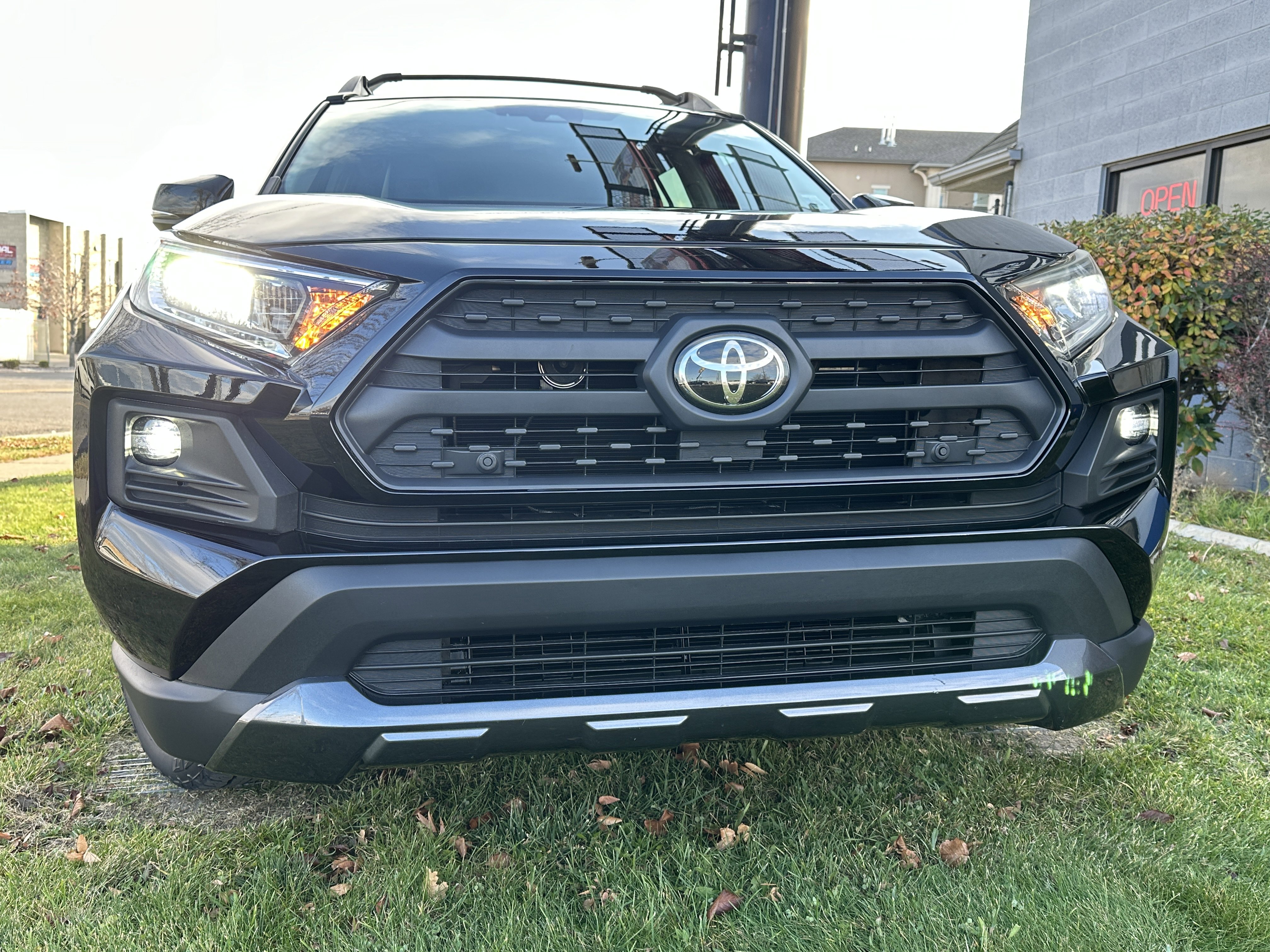 Used 2021 Toyota RAV4 TRD Off-Road image 4