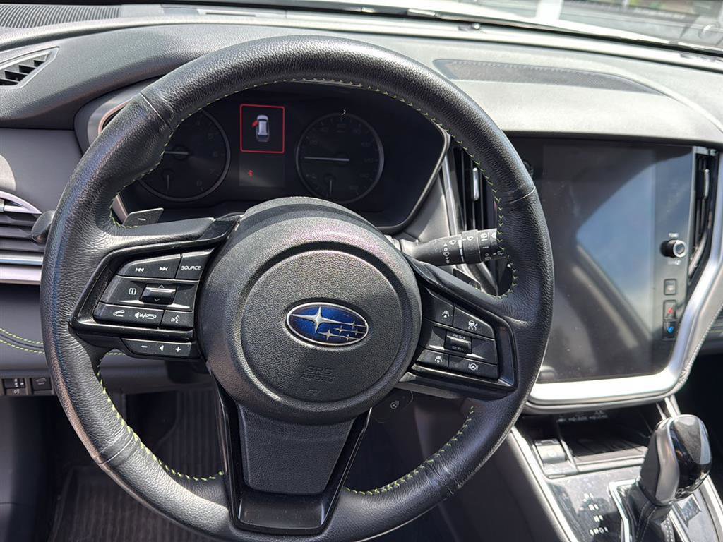 Used 2025 Subaru Outback Onyx Edition XT AWD/4WD image 18