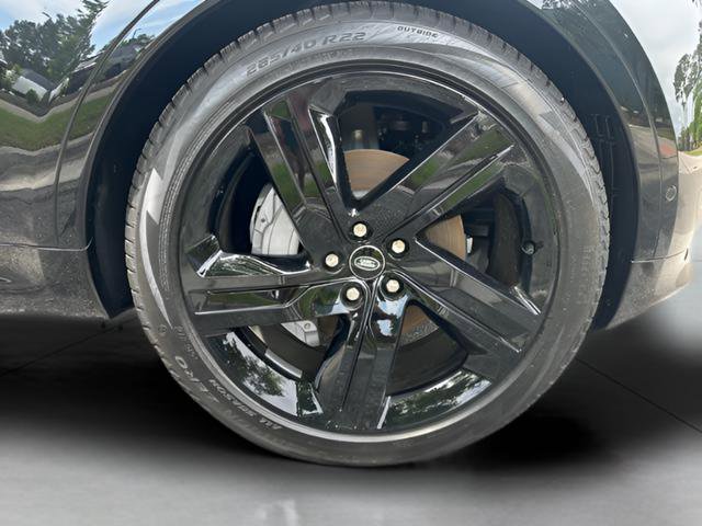 New 2025 Land Rover Discovery Dynamic SE image 10