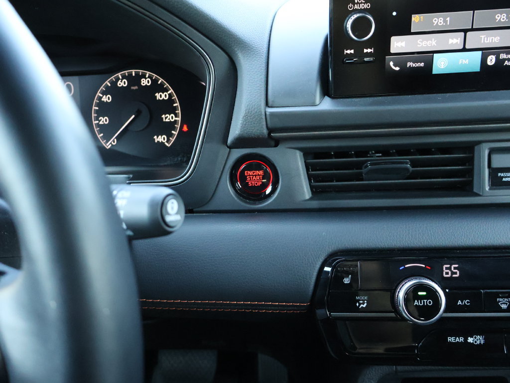 Certified 2025 Honda Pilot TrailSport image 28