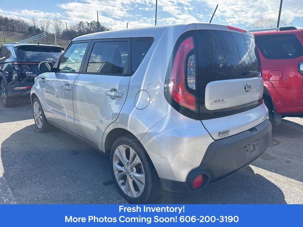 Used 2015 Kia Soul + image 6