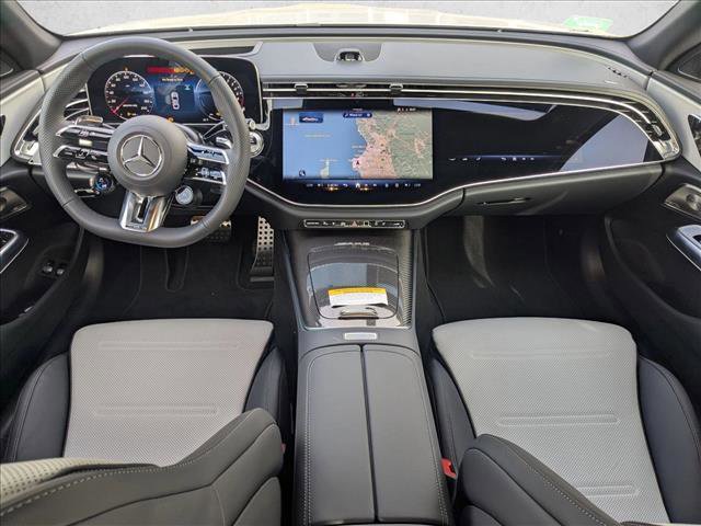 New 2026 Mercedes-Benz E 53 AMG e 4MATIC Sedan image 15