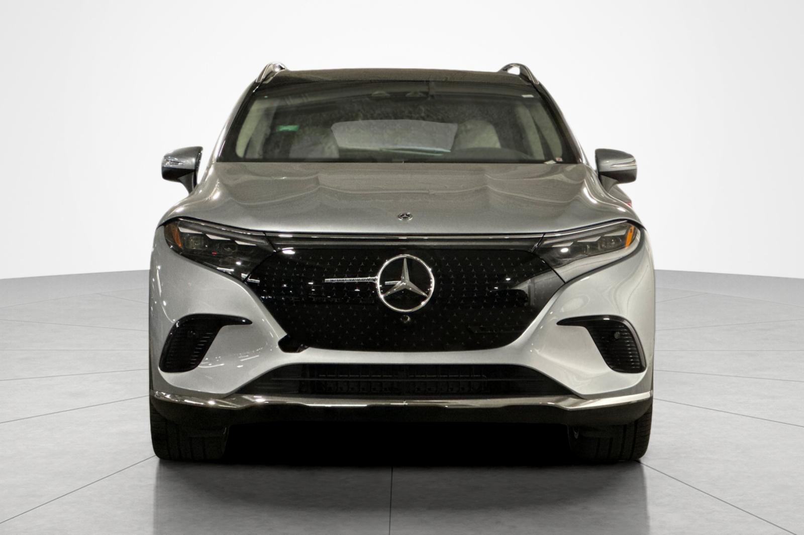 New 2026 Mercedes-Benz EQS 400 4MATIC SUV image 8