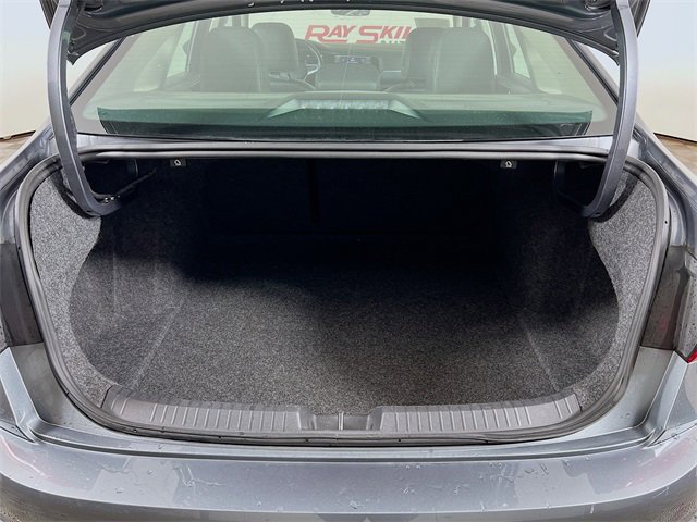 Used 2024 Volkswagen Jetta SE image 25