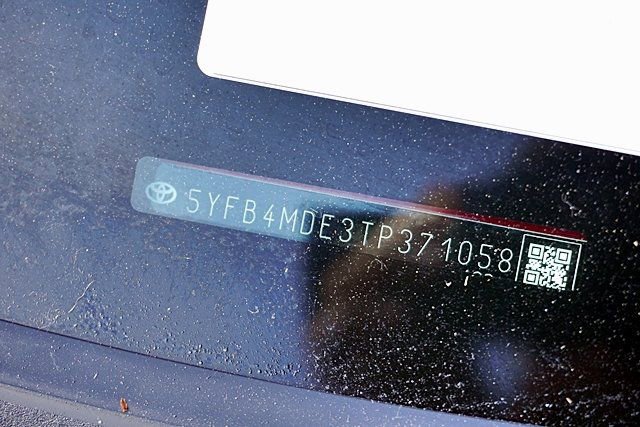 Used 2026 Toyota Corolla LE w/ Carpet Mat Package (TMS) FWD image 33