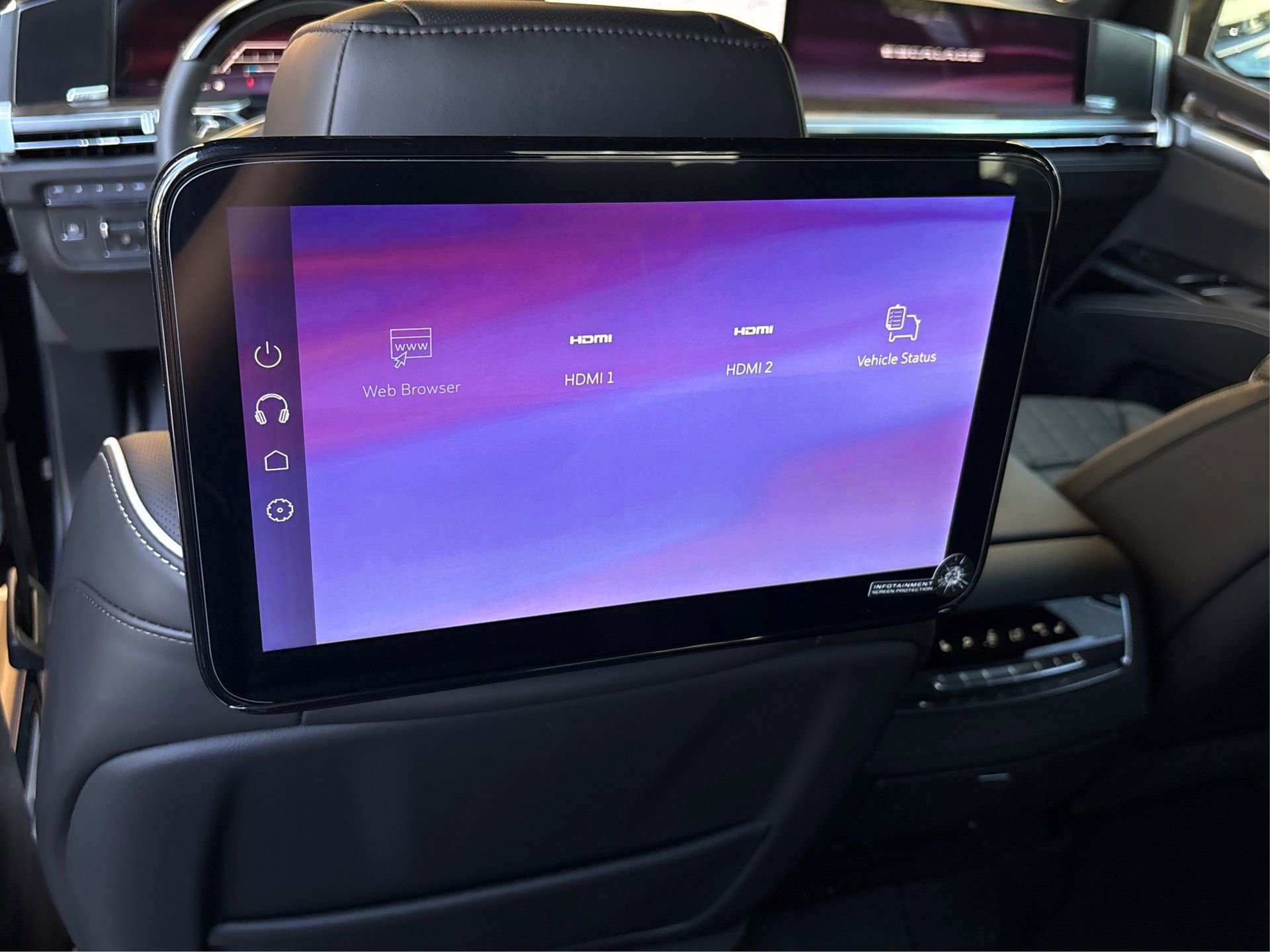 New 2026 Cadillac Escalade Platinum Sport w/ LPO, ONYX Package AWD/4WD image 21