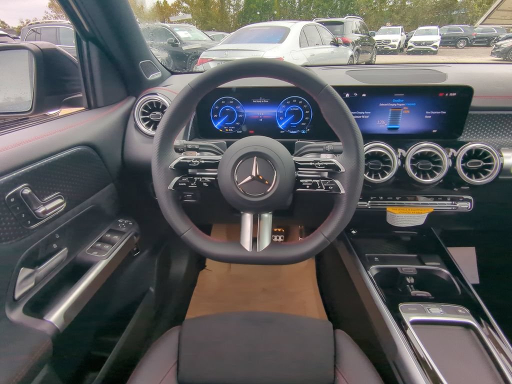 Certified 2024 Mercedes-Benz EQB 300 4MATIC image 3
