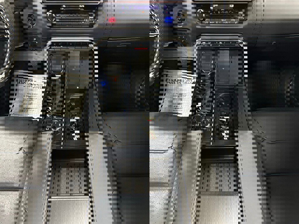 Used 2025 Toyota Tundra Platinum image 42