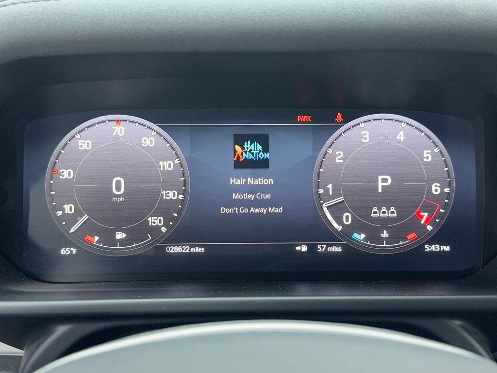 Used 2023 Land Rover Defender 110 SE image 26