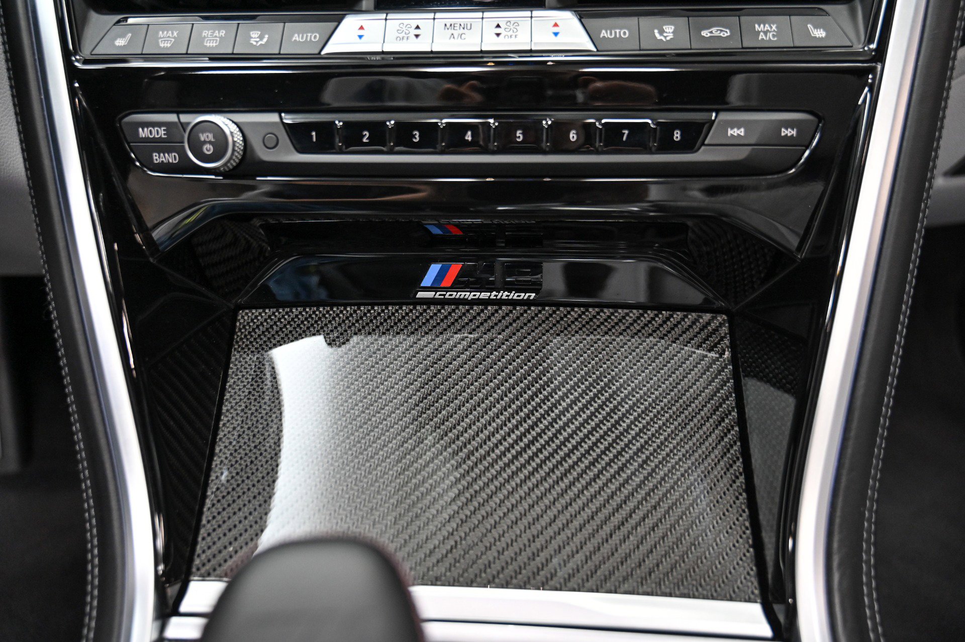 Used 2022 BMW M8 Competition image 28