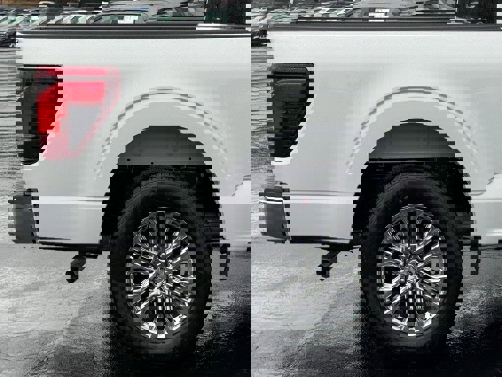 New 2025 Ford F150 XLT w/ Equipment Group 302A MID image 46