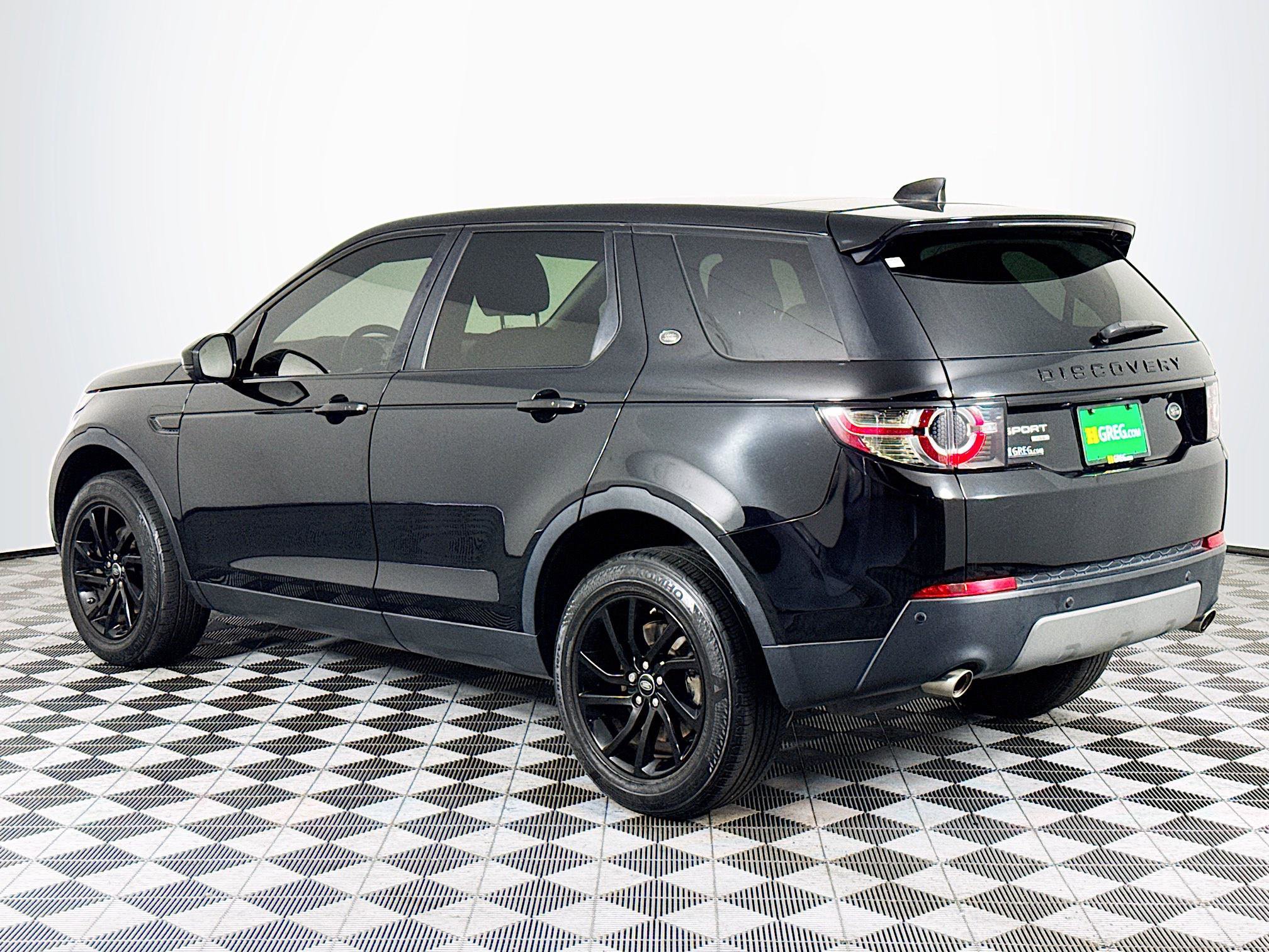 Used 2018 Land Rover Discovery Sport HSE image 6