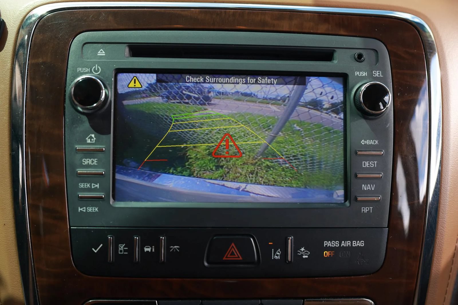 Used 2014 Buick Enclave Leather FWD image 36