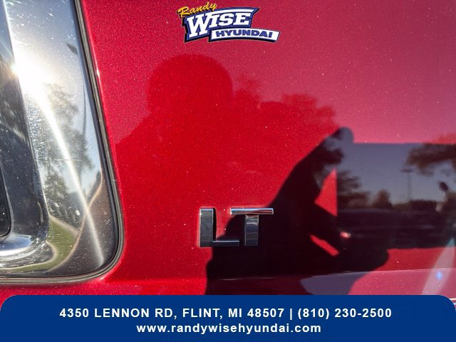 Used 2020 Chevrolet Suburban LT AWD/4WD image 33