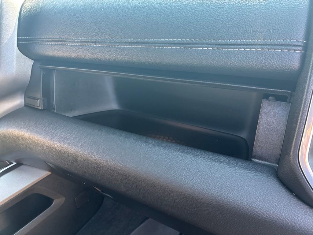 Used 2022 RAM 1500 Laramie w/ Sport Appearance Package image 33