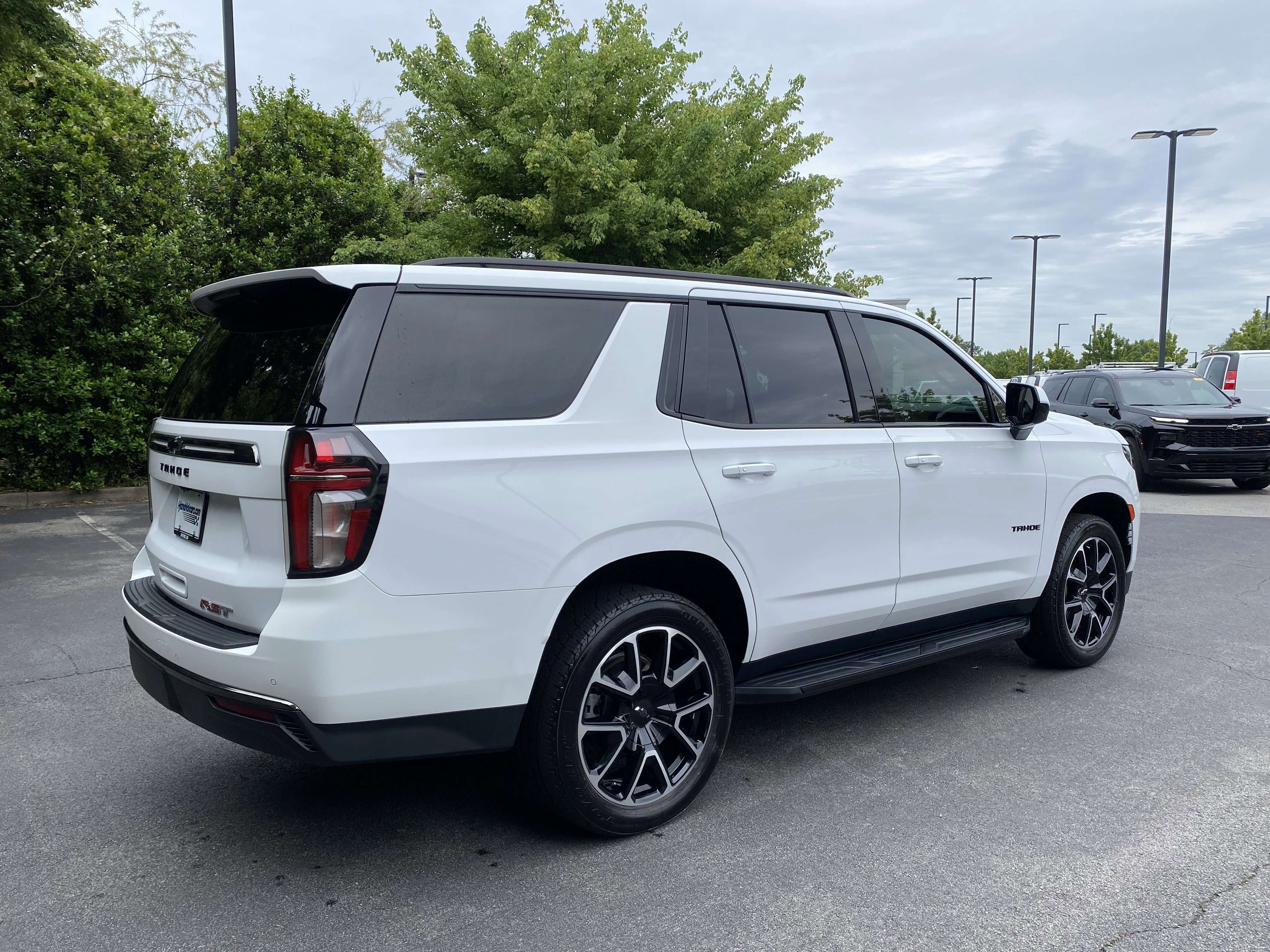 Used 2021 Chevrolet Tahoe RST AWD/4WD image 9