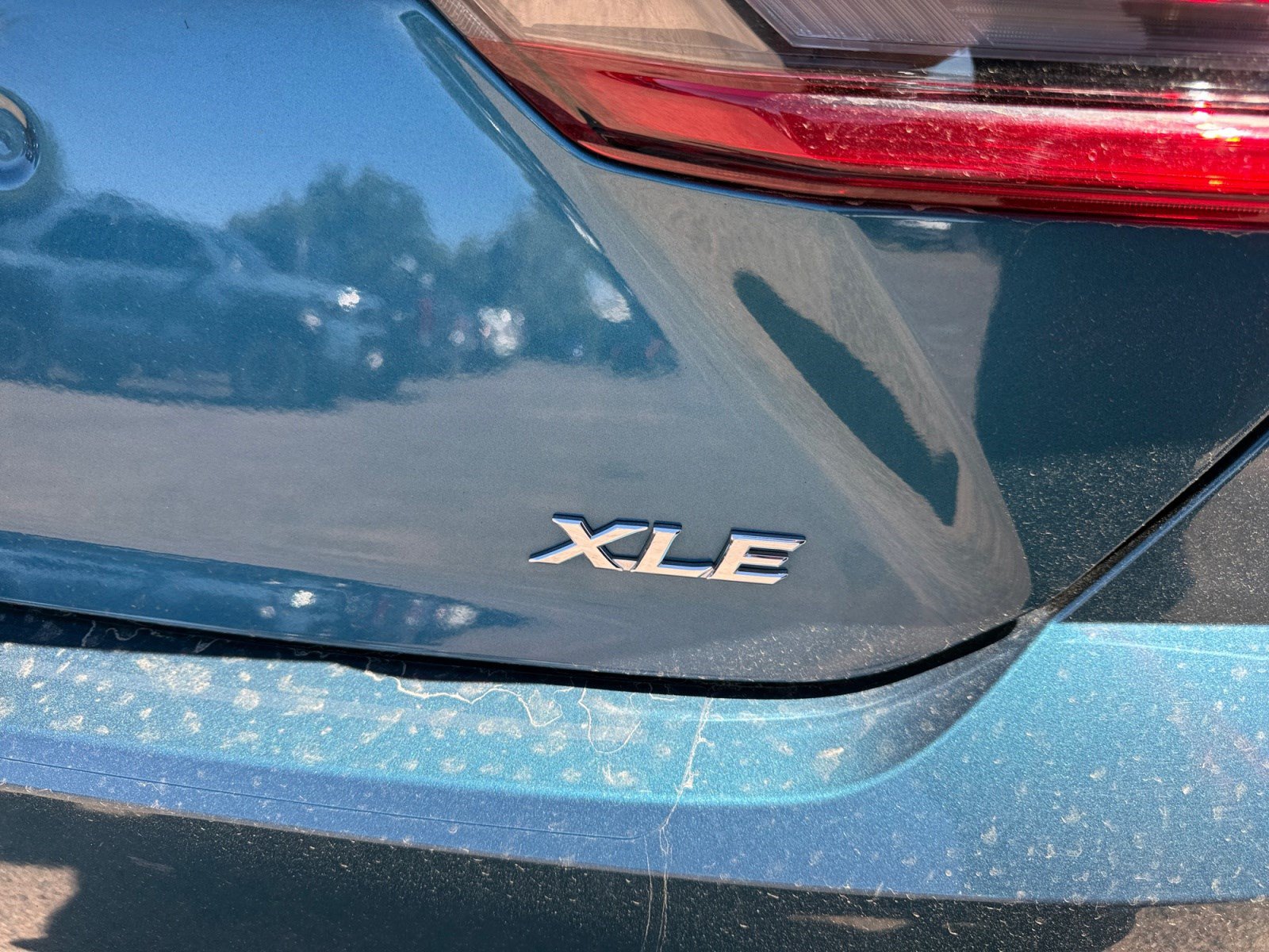 Used 2025 Toyota Camry XLE AWD/4WD image 23
