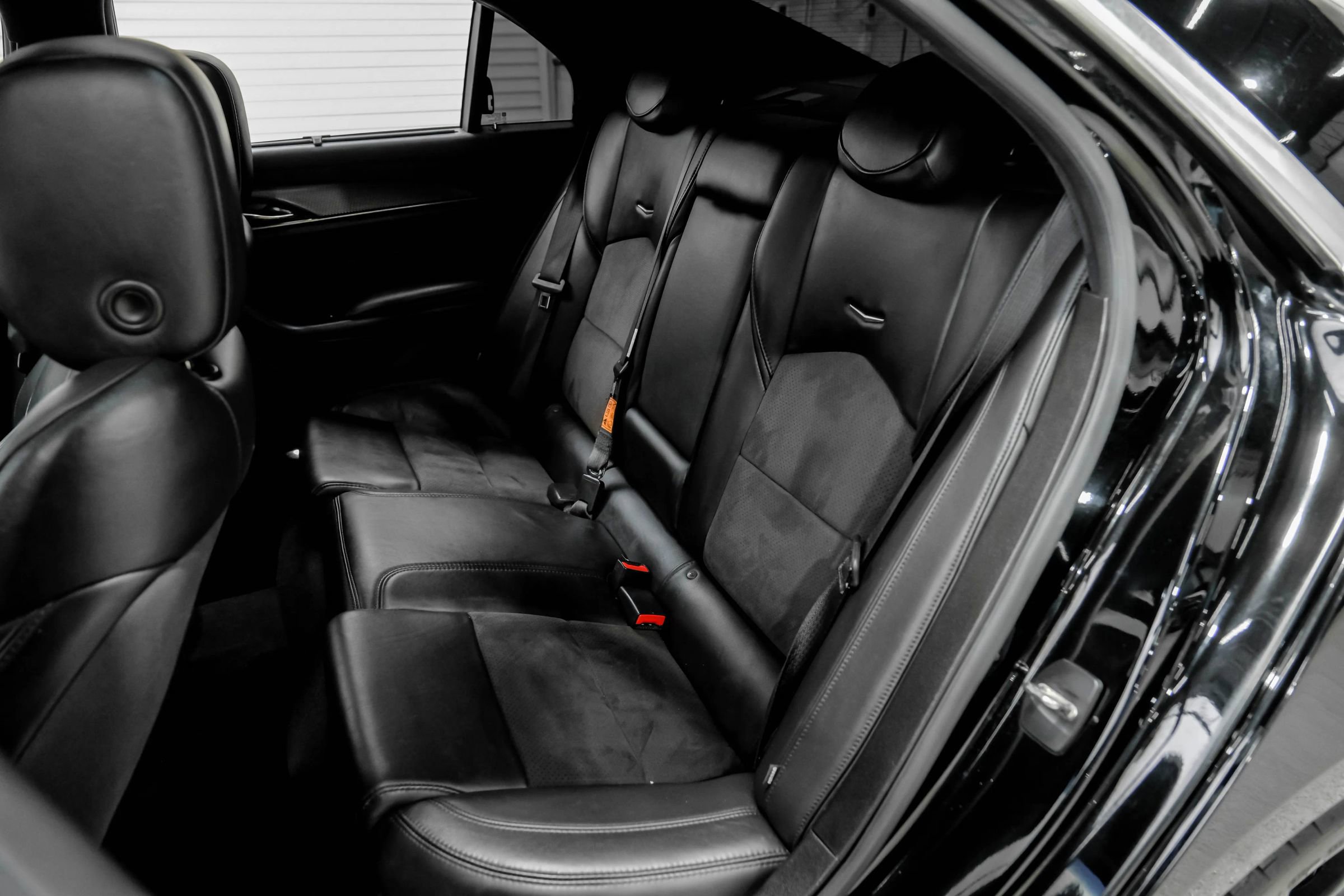 Used 2018 Cadillac CTS V w/ Luxury Package image 23