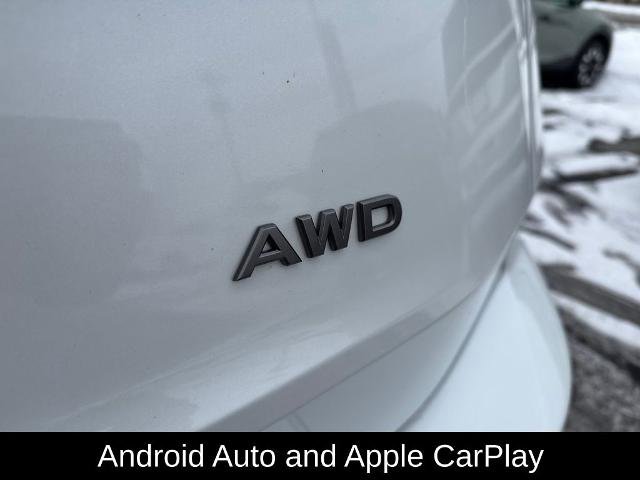 Certified 2025 Nissan Rogue SV image 15