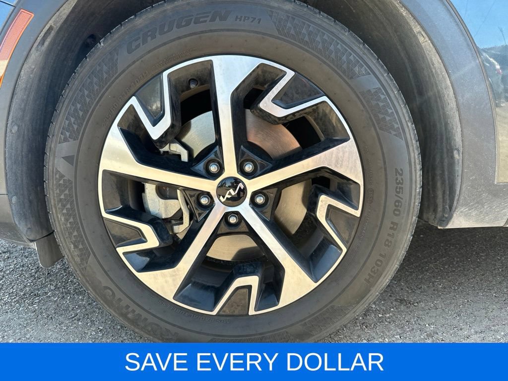 Used 2025 Kia Sportage EX w/ Premium Package FWD image 21
