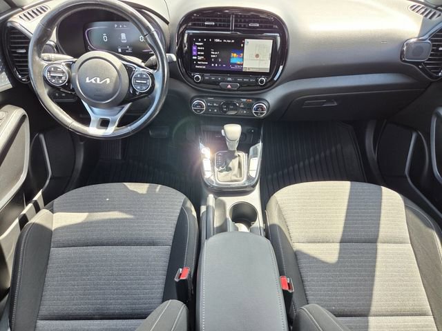 Used 2023 Kia Soul EX FWD image 12