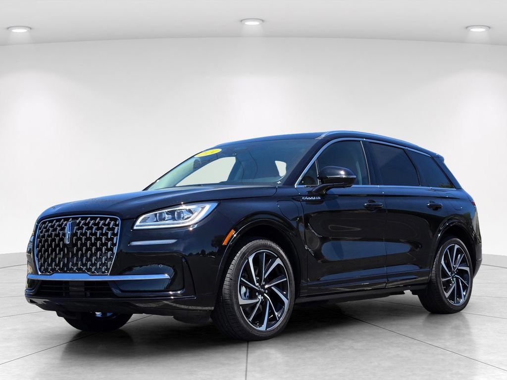 Used 2024 Lincoln Corsair Grand Touring w/ Equipment Group 301A AWD/4WD image 8