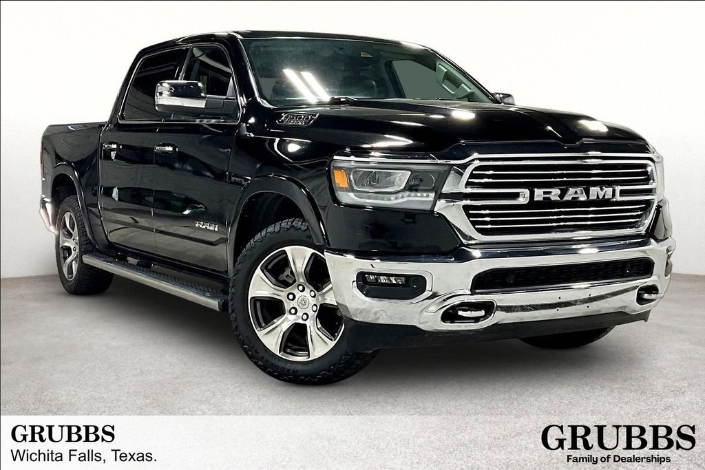 Used 2022 RAM 1500 Laramie AWD/4WD image 1