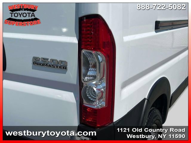 Used 2023 RAM ProMaster 2500 image 14