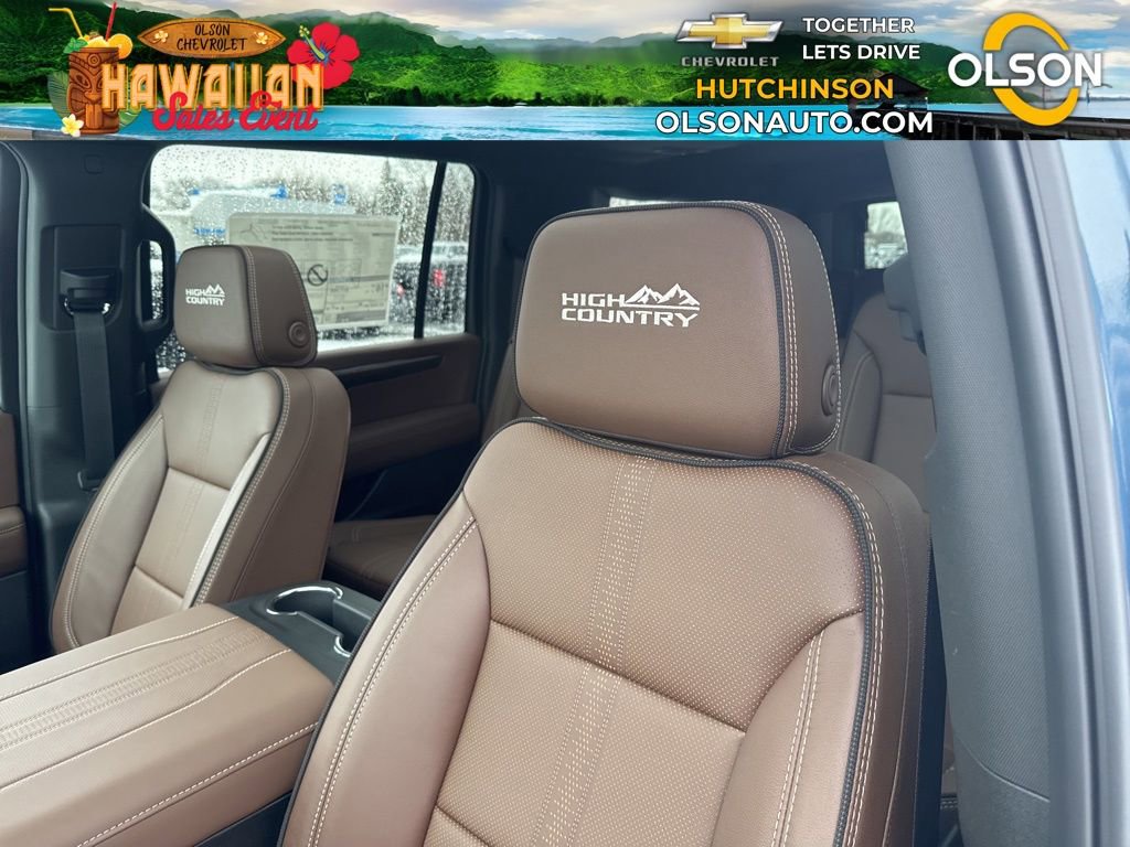 New 2026 Chevrolet Suburban High Country image 22