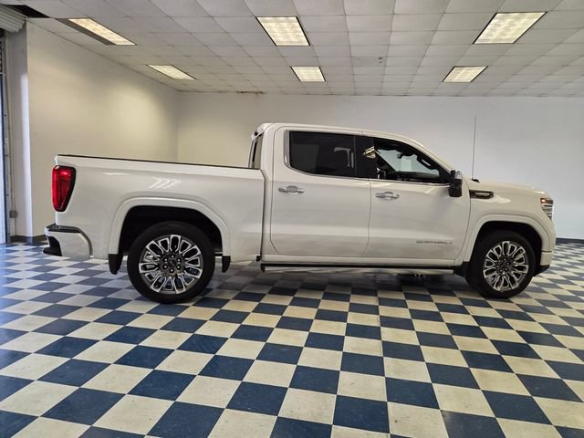 Used 2024 GMC Sierra 1500 Denali Ultimate AWD/4WD image 9
