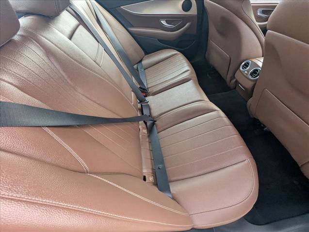 Used 2017 Mercedes-Benz E 300 image 21