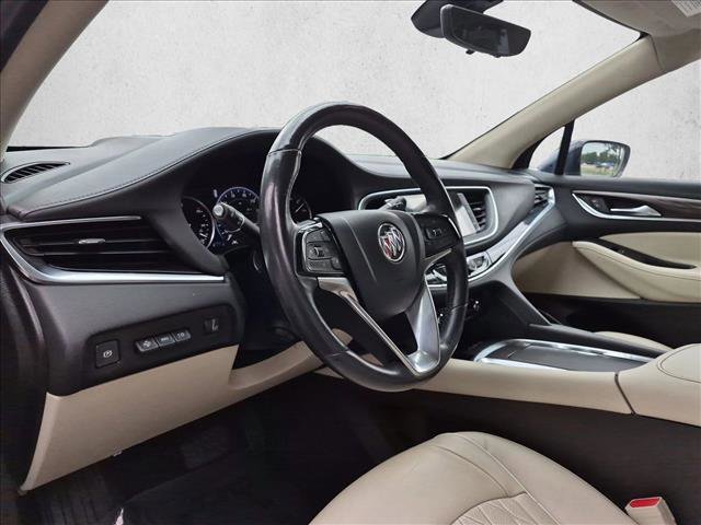 Used 2022 Buick Enclave Avenir w/ Avenir Technology Package FWD image 10