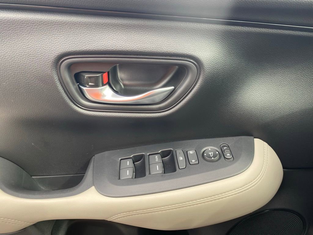 Used 2026 Honda HR-V LX image 19