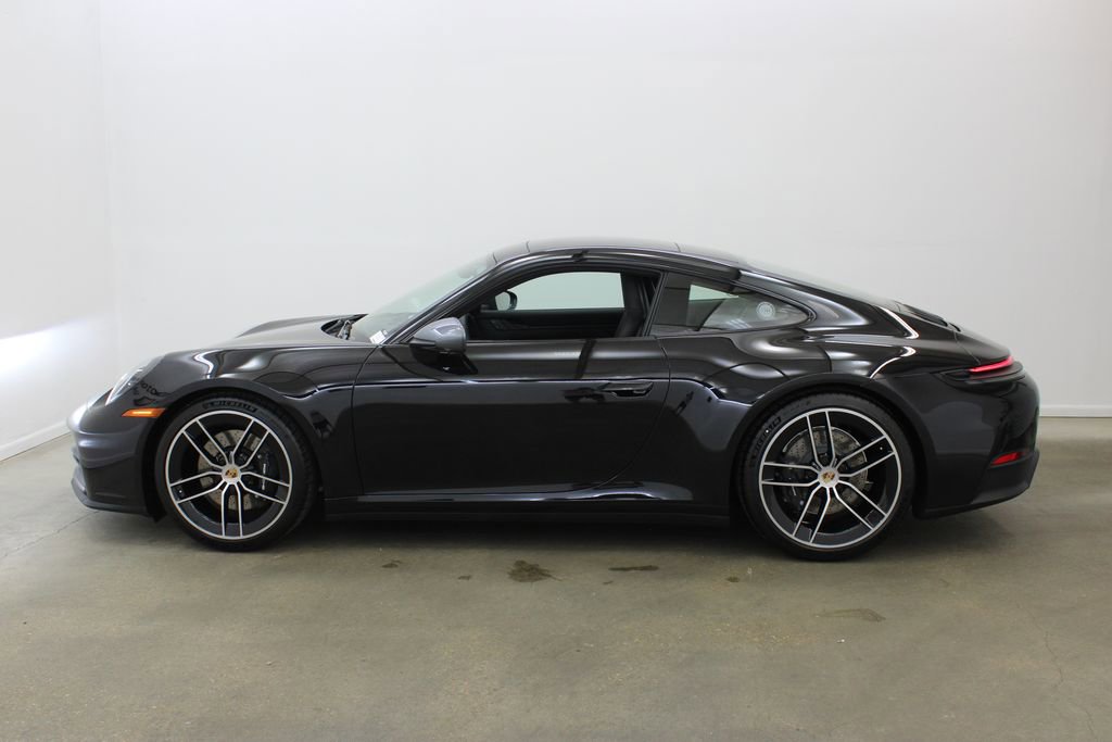 New 2026 Porsche 911 Carrera T image 2