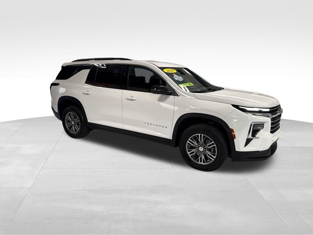 Used 2026 Chevrolet Traverse LT FWD image 10