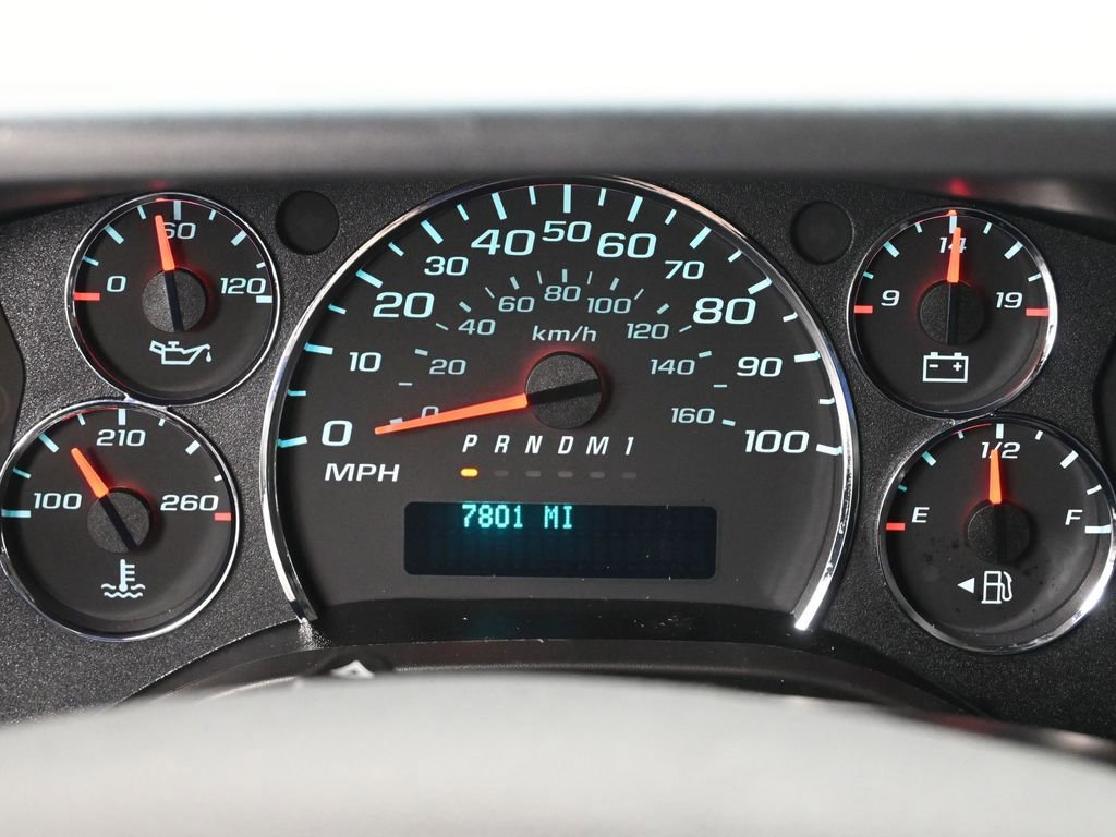 Used 2024 GMC Savana 2500 w/ Driver Convenience Package image 12