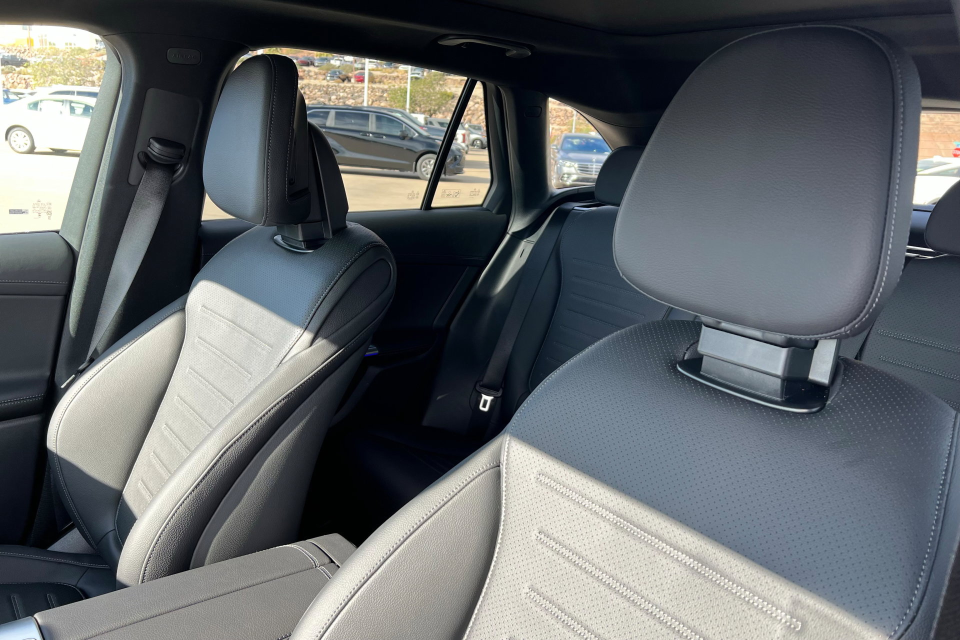 New 2026 Mercedes-Benz GLC 300 4MATIC image 16