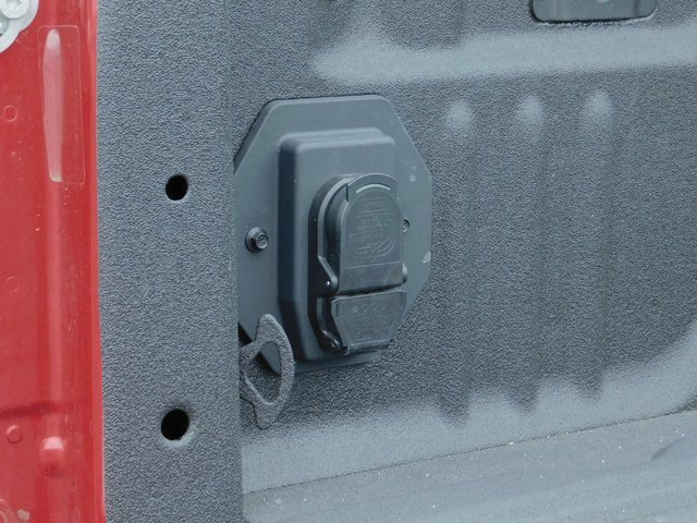 Used 2022 Ford F250 Lariat w/ Chrome Package image 12