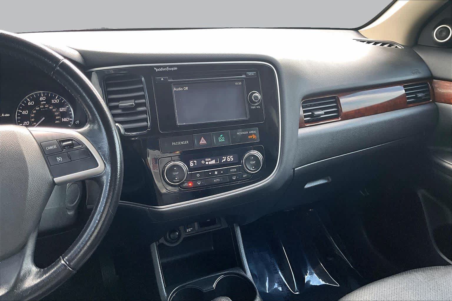 Used 2015 Mitsubishi Outlander SE FWD image 7