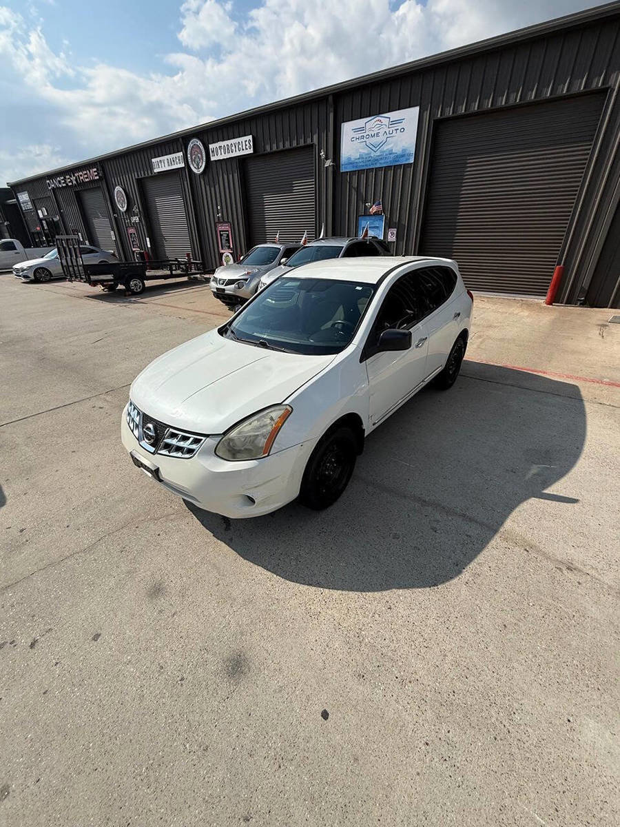Used 2013 Nissan Rogue S image 16