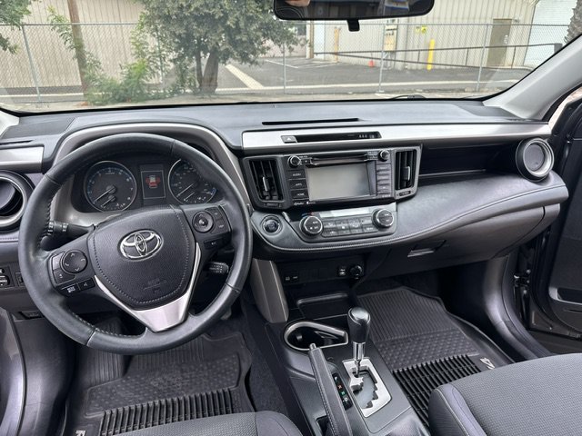 Used 2017 Toyota RAV4 XLE w/ Plus Extra Value Package AWD/4WD image 23